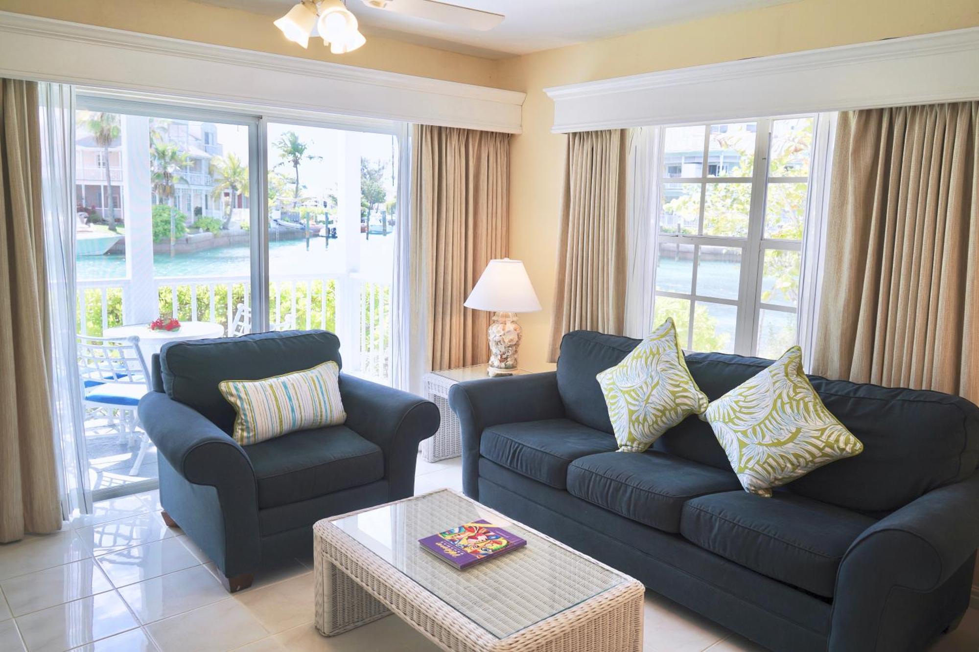Sandyport Beach Resort Nassau Room photo